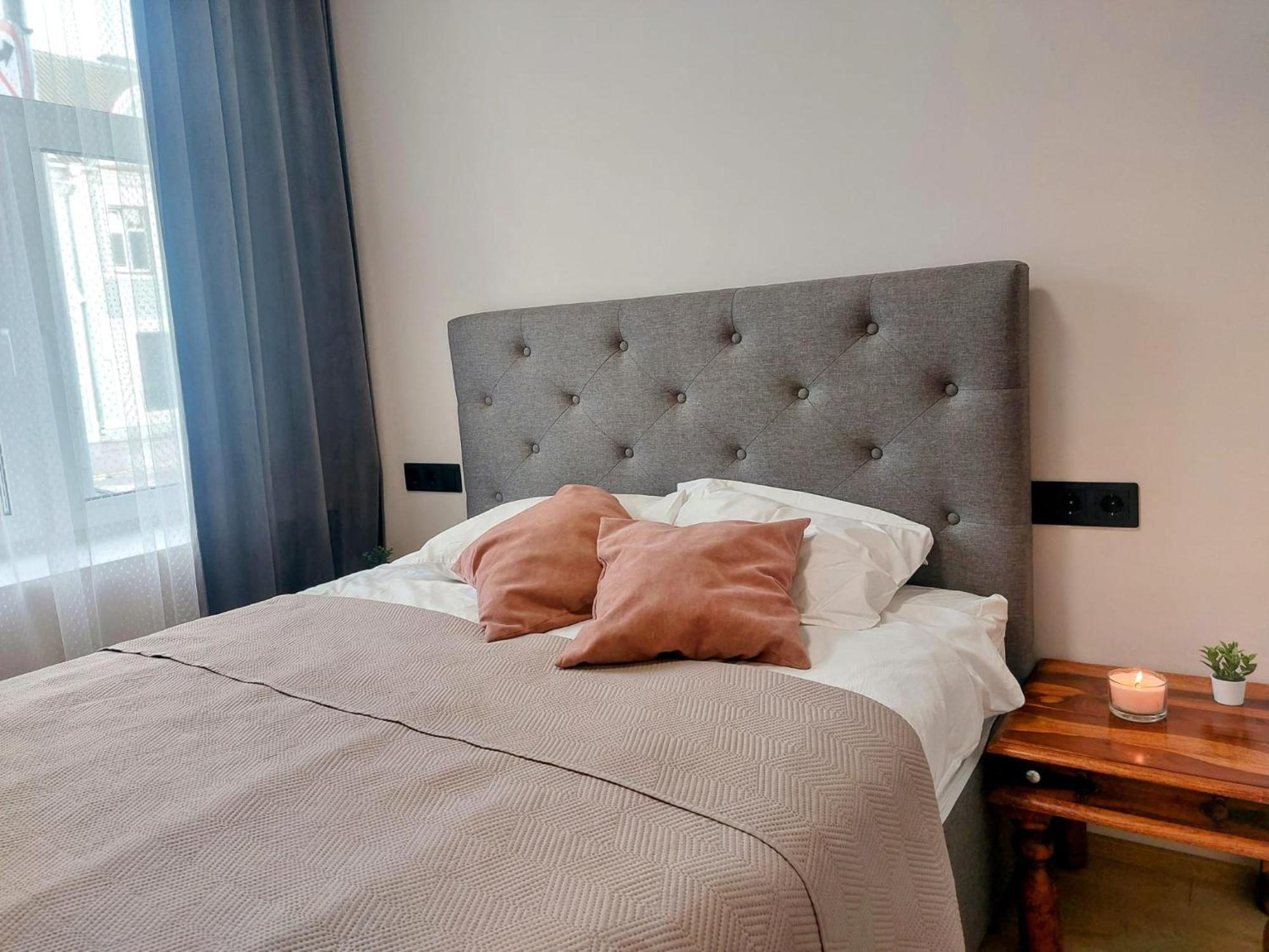 Suur-Posti Apartments Pärnu Extérieur photo