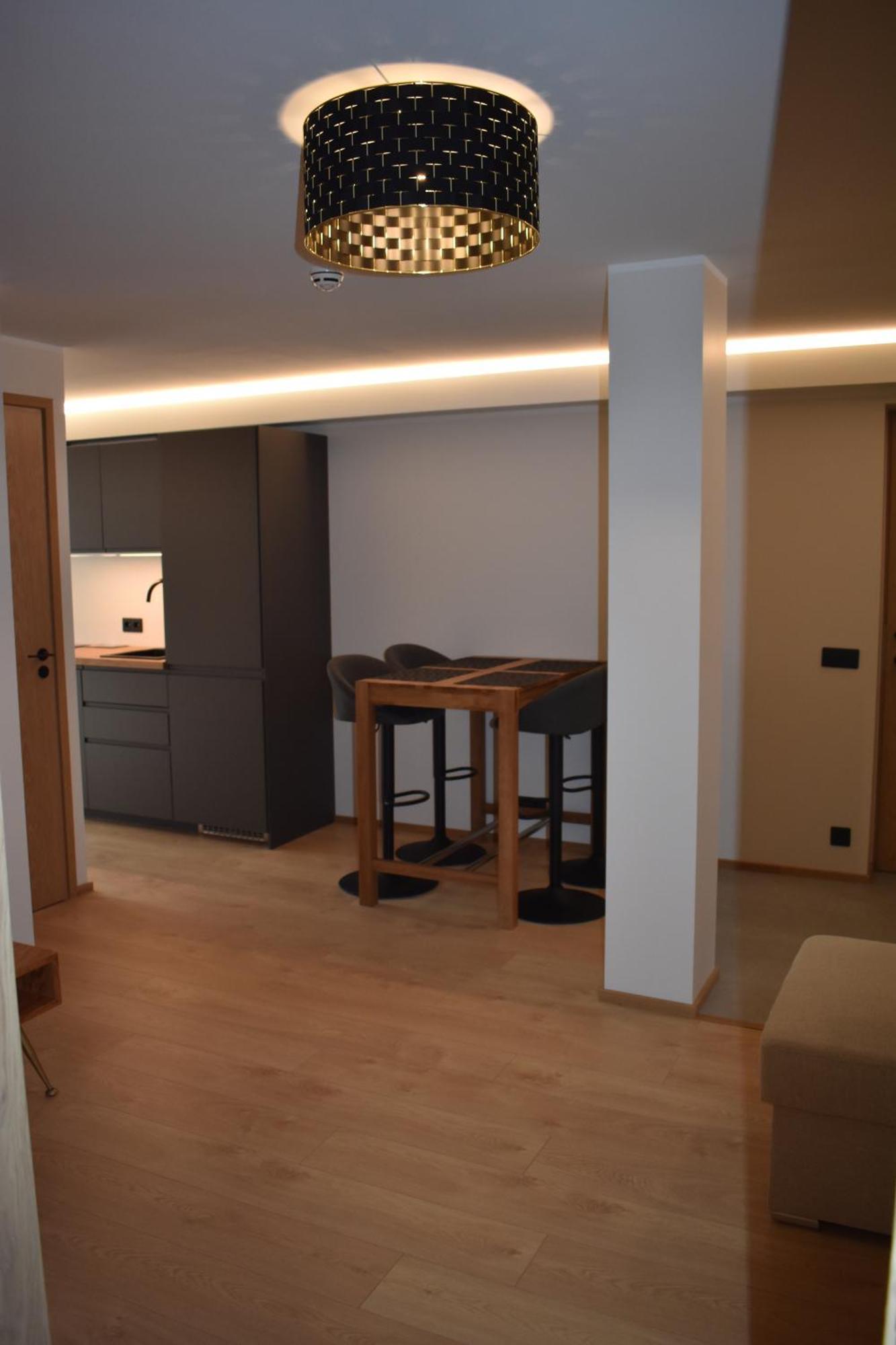 Suur-Posti Apartments Pärnu Extérieur photo