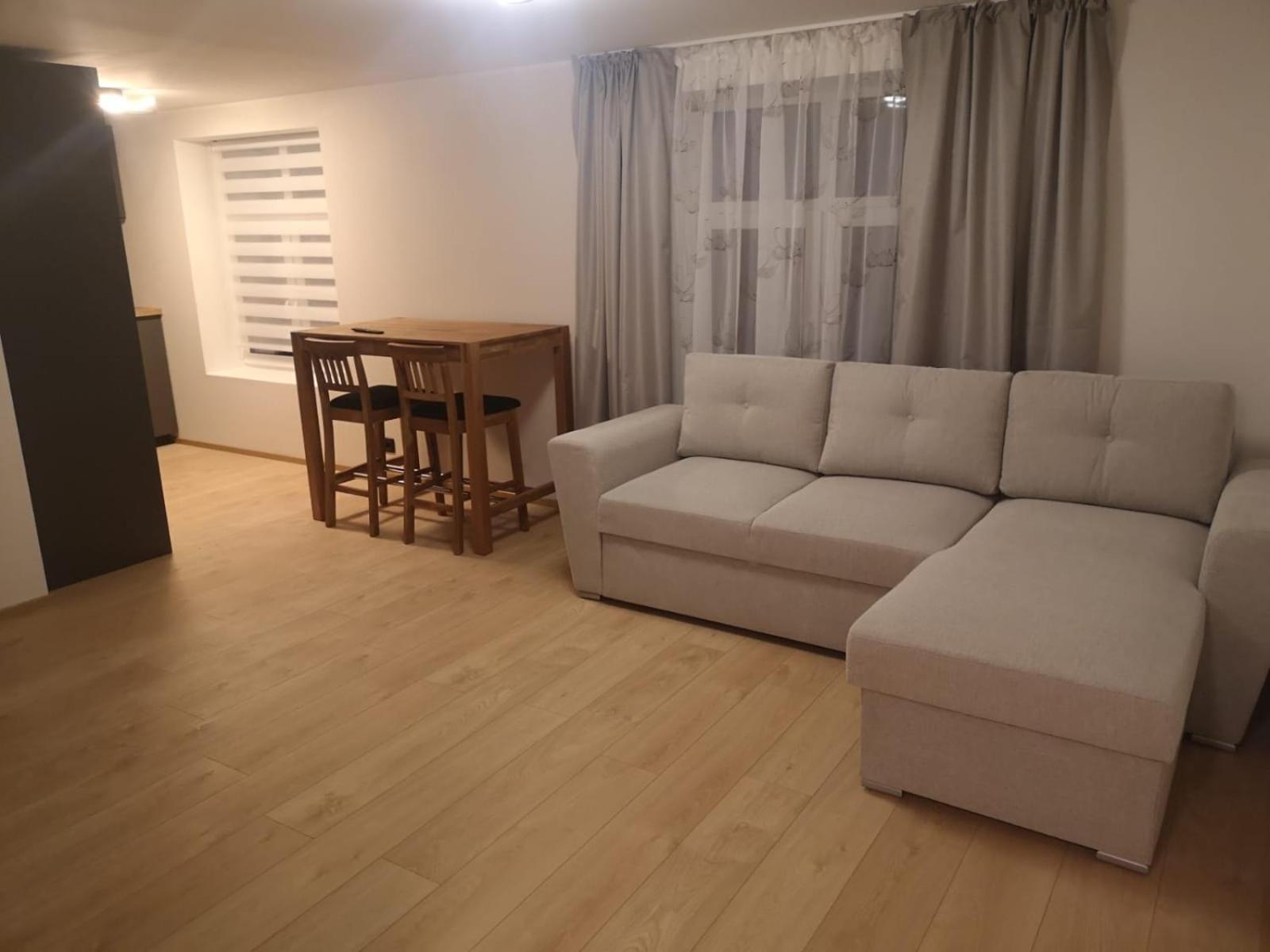 Suur-Posti Apartments Pärnu Extérieur photo